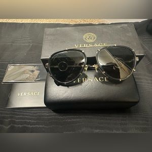 Women's Sunglasses, VE2232 61New collection